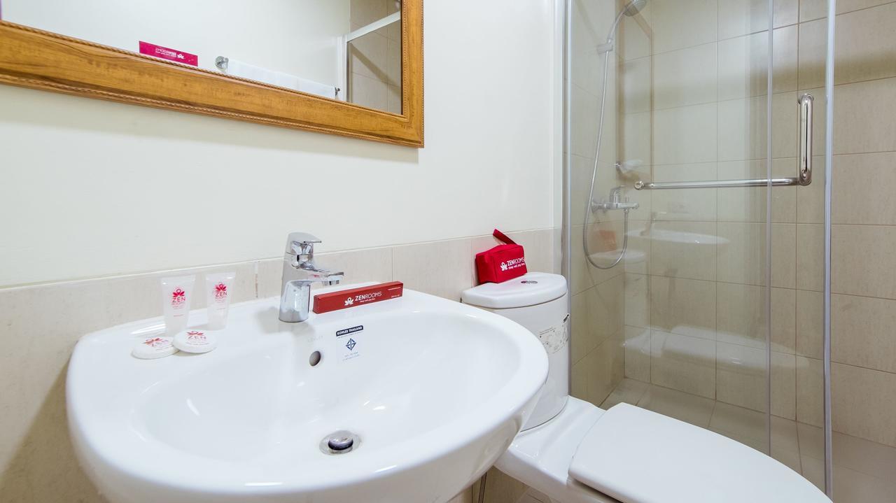 טאגיג Zen Home At Icon Plaza Bgc מראה חיצוני תמונה